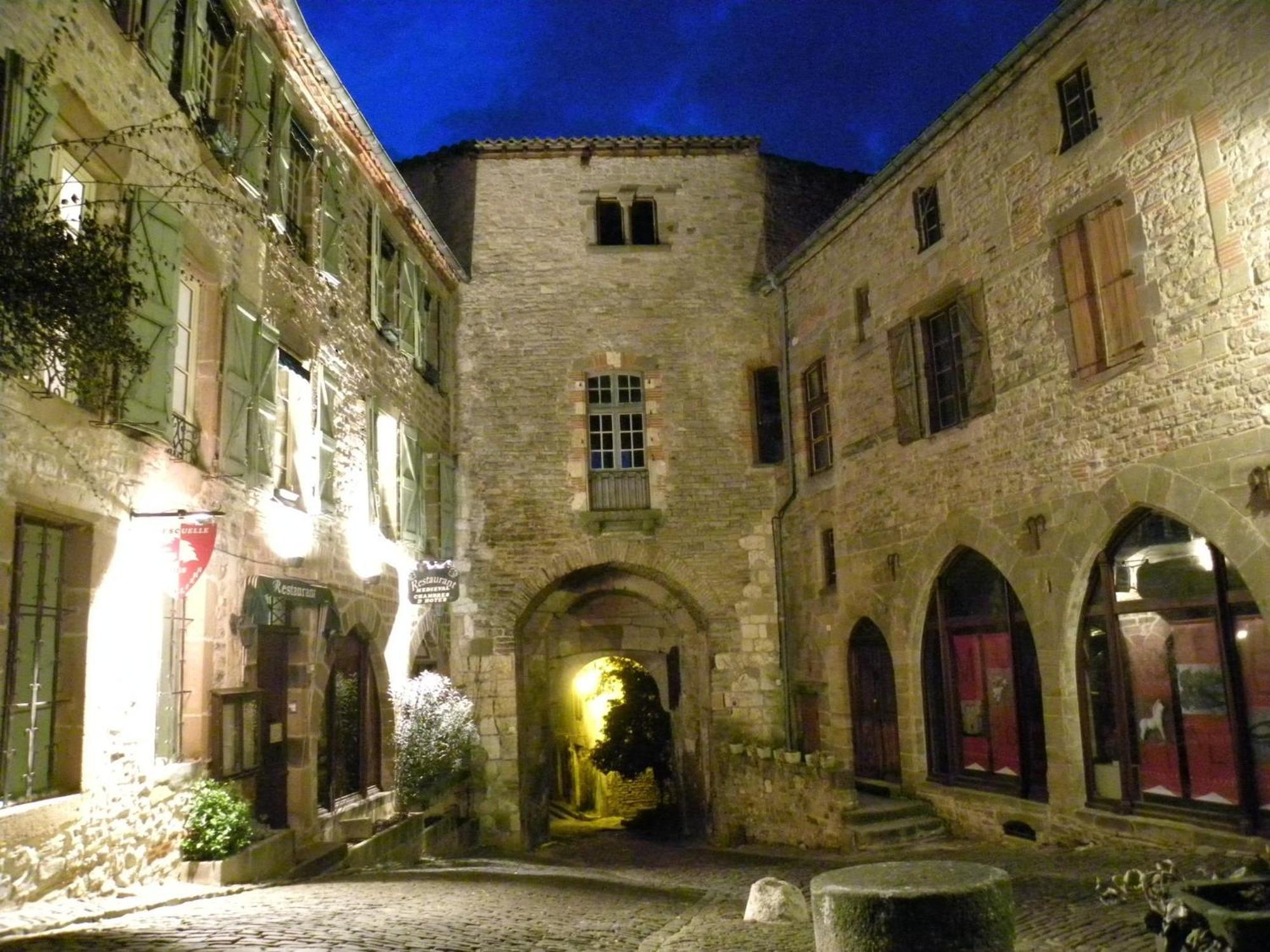 Chambres d'hôtes l'Escuelle des Chevaliers Cordes-sur-Ciel Exterior foto